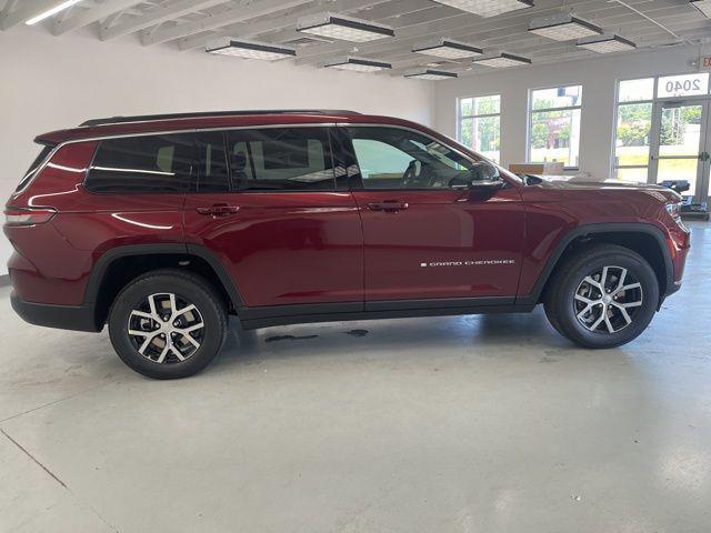 new 2025 Jeep Grand Cherokee L car, priced at $44,568
