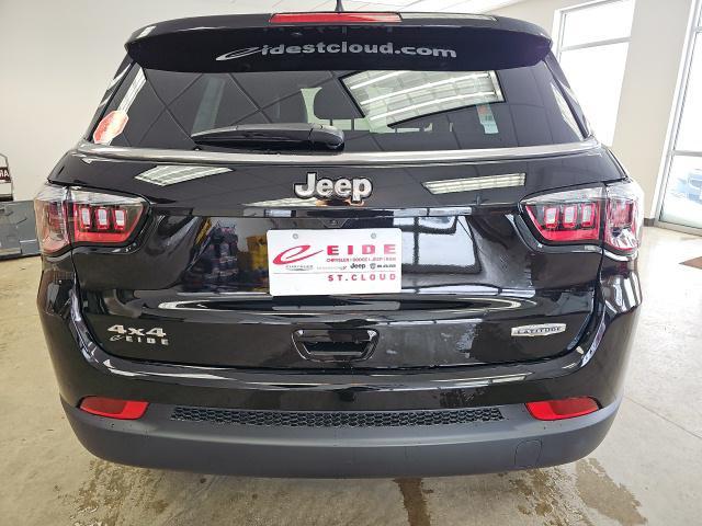 new 2024 Jeep Compass car, priced at $31,406