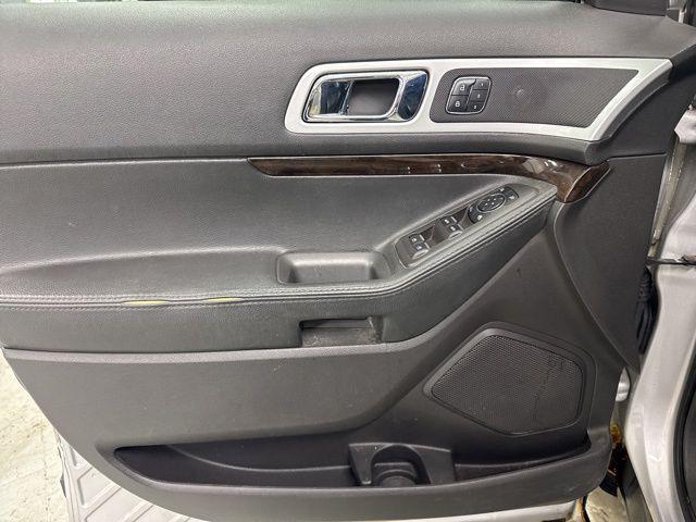 used 2013 Ford Explorer car, priced at $6,000