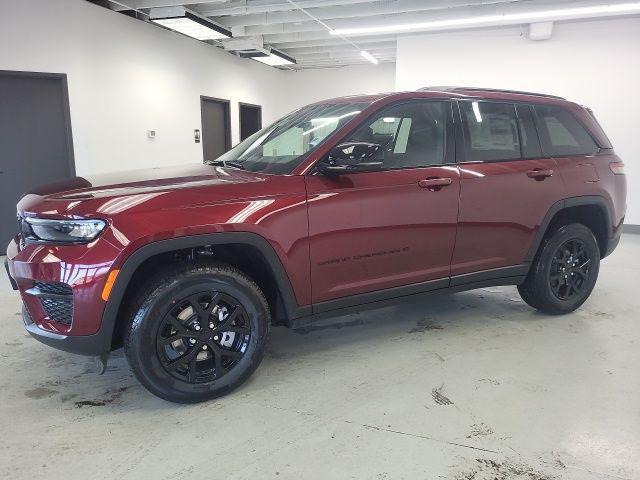 new 2025 Jeep Grand Cherokee car, priced at $40,291