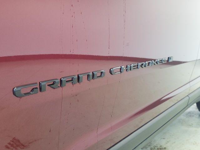 new 2025 Jeep Grand Cherokee car, priced at $40,291