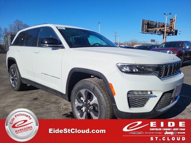 new 2024 Jeep Grand Cherokee 4xe car, priced at $46,297