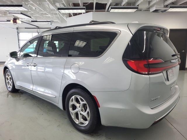 used 2022 Chrysler Pacifica car, priced at $25,000