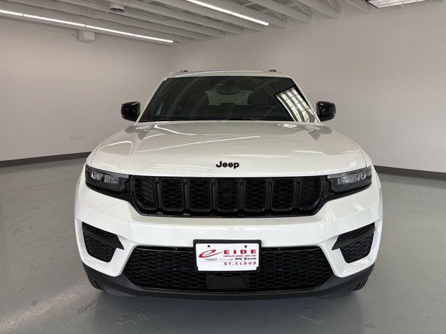 new 2024 Jeep Grand Cherokee car, priced at $38,224