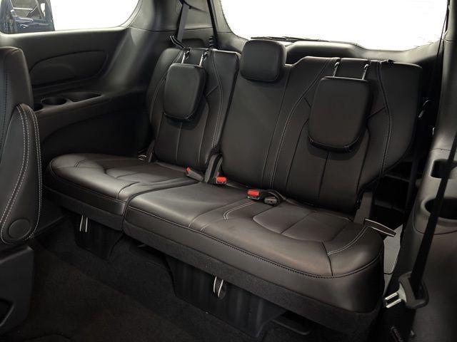 new 2025 Chrysler Pacifica car, priced at $44,792