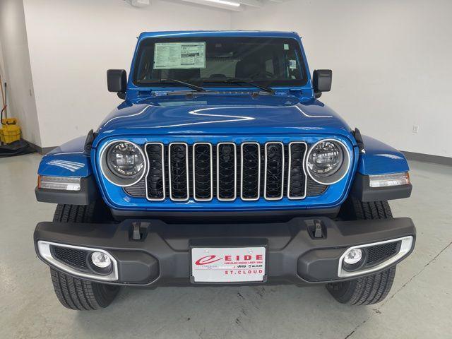 new 2025 Jeep Wrangler car, priced at $52,640