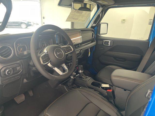 new 2025 Jeep Wrangler car, priced at $52,640