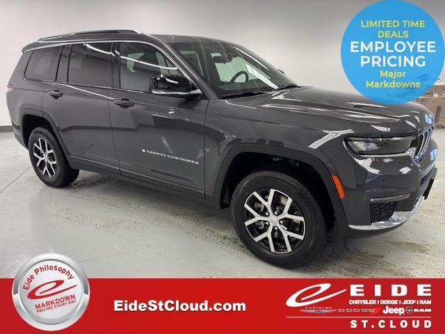new 2025 Jeep Grand Cherokee L car, priced at $49,305