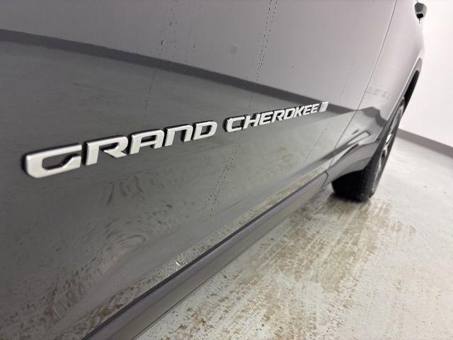new 2025 Jeep Grand Cherokee L car, priced at $48,555