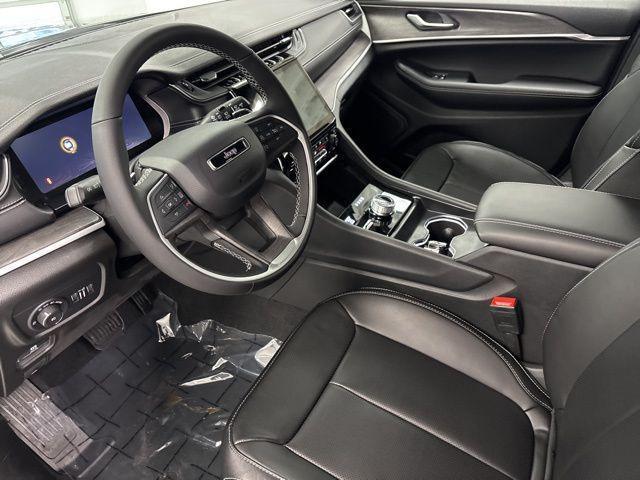new 2025 Jeep Grand Cherokee L car, priced at $48,555
