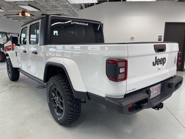 new 2025 Jeep Gladiator car, priced at $47,312
