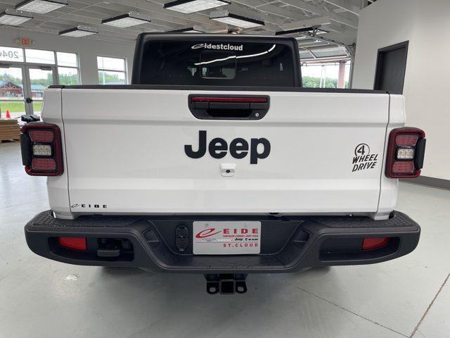 new 2025 Jeep Gladiator car, priced at $47,312