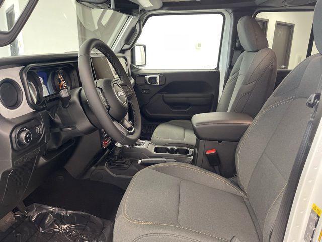new 2025 Jeep Gladiator car, priced at $47,312