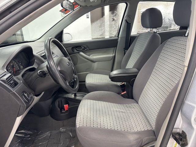 used 2006 Ford Focus car, priced at $4,000