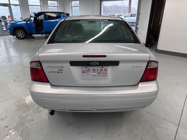 used 2006 Ford Focus car, priced at $4,000