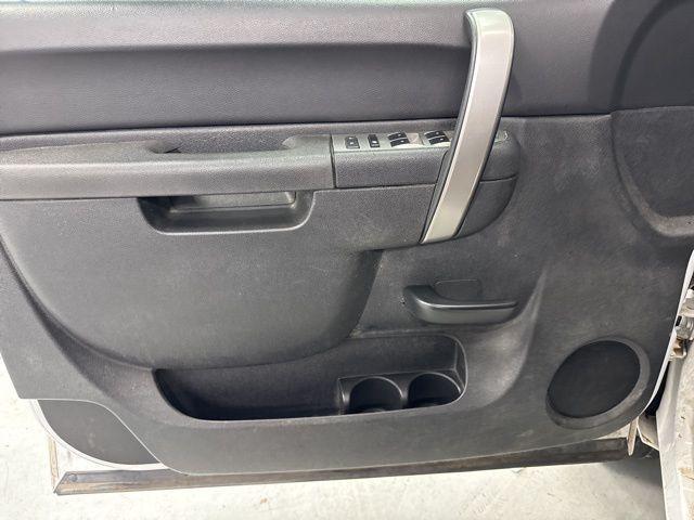 used 2013 GMC Sierra 2500 car, priced at $15,000