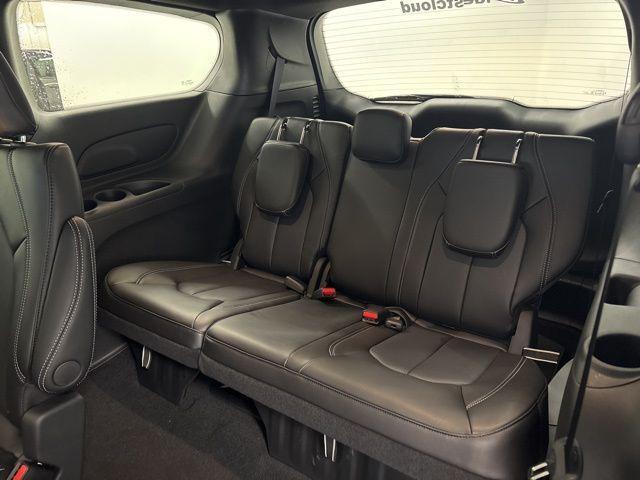 new 2025 Chrysler Pacifica car, priced at $38,096