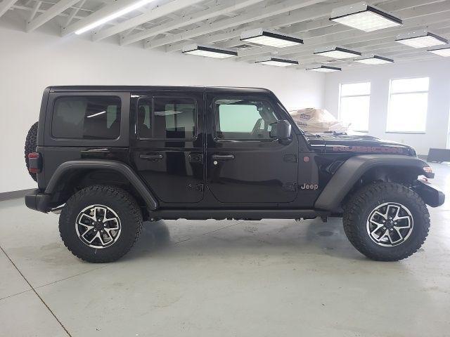 new 2025 Jeep Wrangler car, priced at $55,464