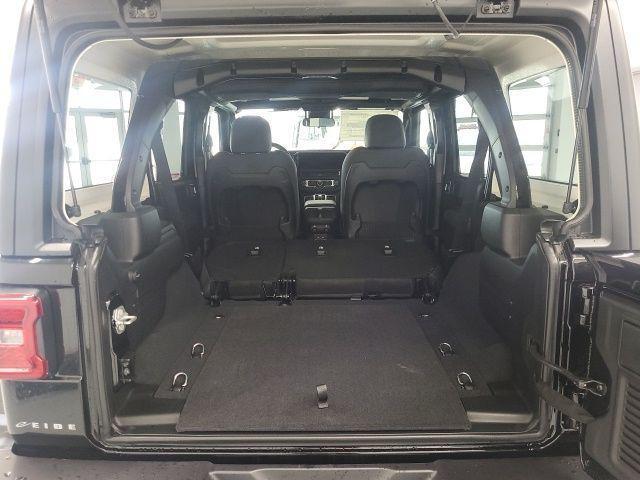 new 2025 Jeep Wrangler car, priced at $55,464