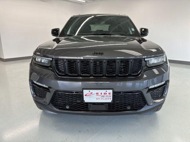 new 2025 Jeep Grand Cherokee car, priced at $49,098