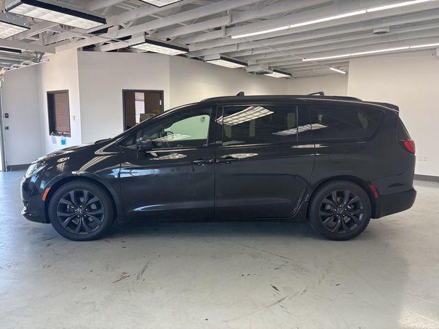 used 2018 Chrysler Pacifica car, priced at $12,000