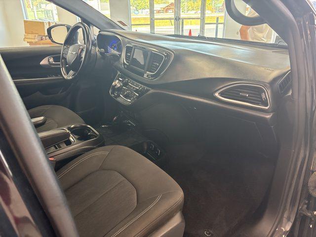 used 2018 Chrysler Pacifica car, priced at $12,000