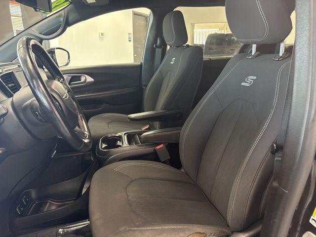 used 2018 Chrysler Pacifica car, priced at $12,000
