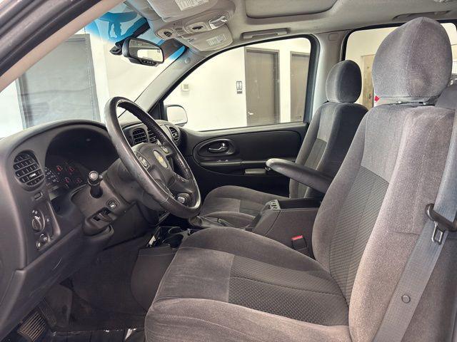 used 2007 Chevrolet TrailBlazer car, priced at $2,500