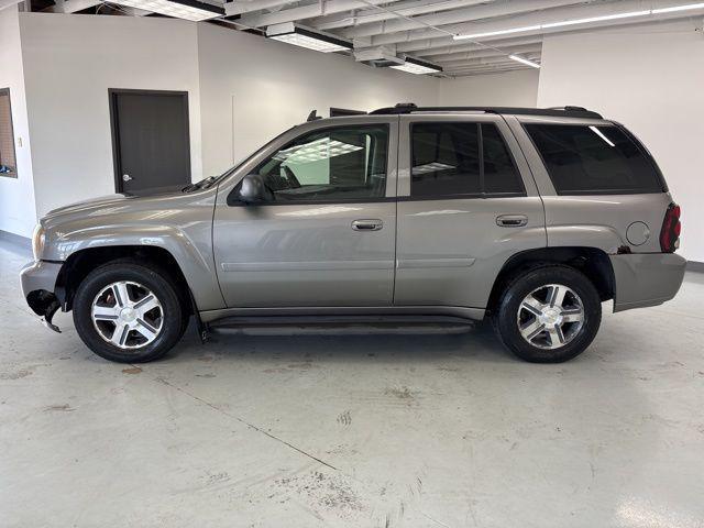 used 2007 Chevrolet TrailBlazer car, priced at $2,500