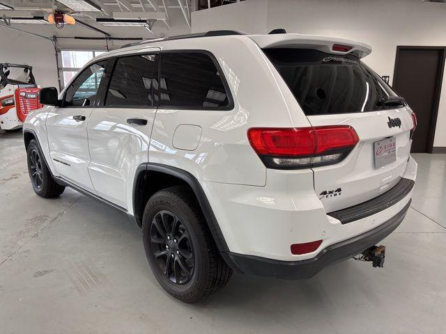 used 2015 Jeep Grand Cherokee car, priced at $12,000