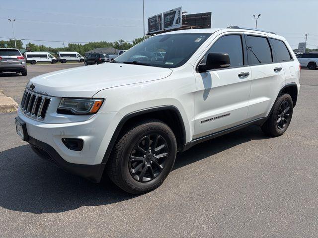 used 2015 Jeep Grand Cherokee car, priced at $13,000