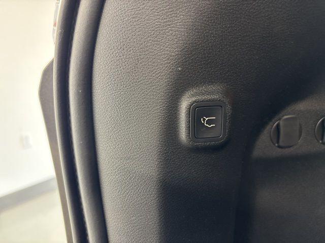 used 2019 Jeep Cherokee car, priced at $18,500