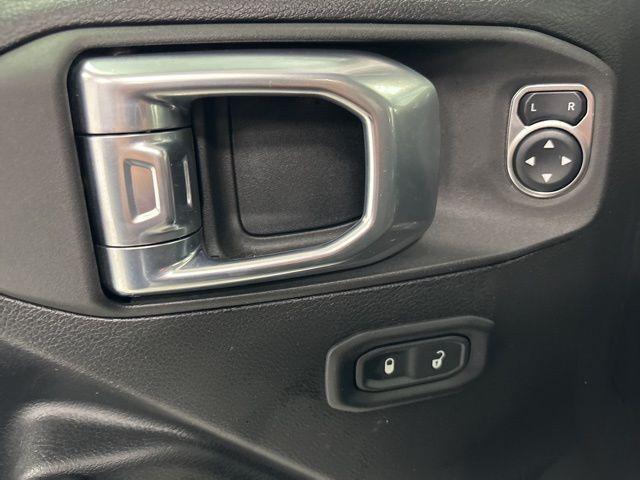 used 2021 Jeep Gladiator car, priced at $30,000