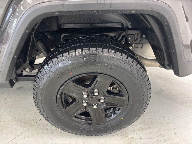 used 2021 Jeep Gladiator car, priced at $30,000