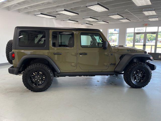new 2025 Jeep Wrangler car, priced at $48,424