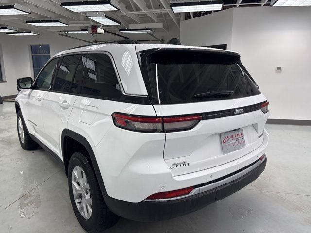 used 2023 Jeep Grand Cherokee car, priced at $33,000