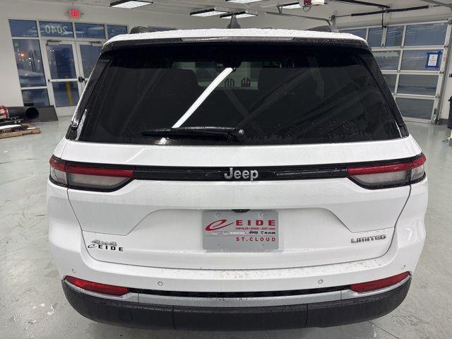 used 2023 Jeep Grand Cherokee car, priced at $33,000