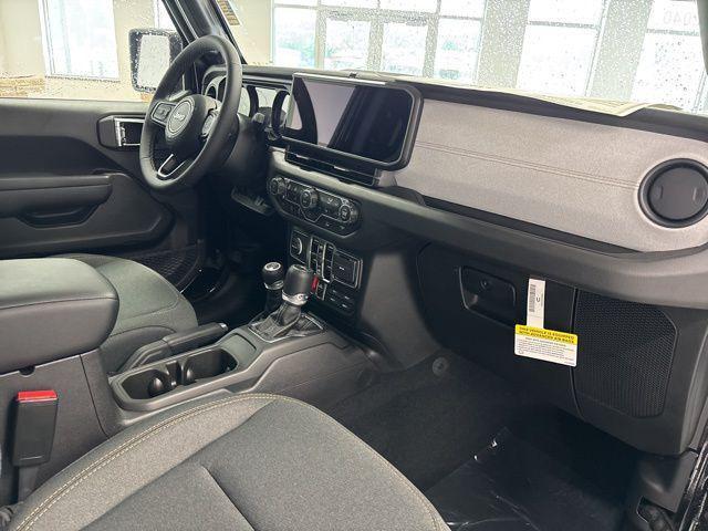 new 2025 Jeep Gladiator car, priced at $46,542