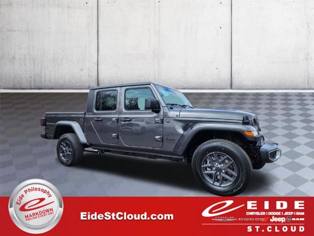 new 2024 Jeep Gladiator car, priced at $45,756