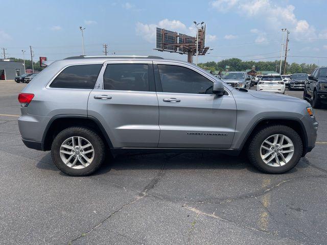 used 2017 Jeep Grand Cherokee car, priced at $10,000