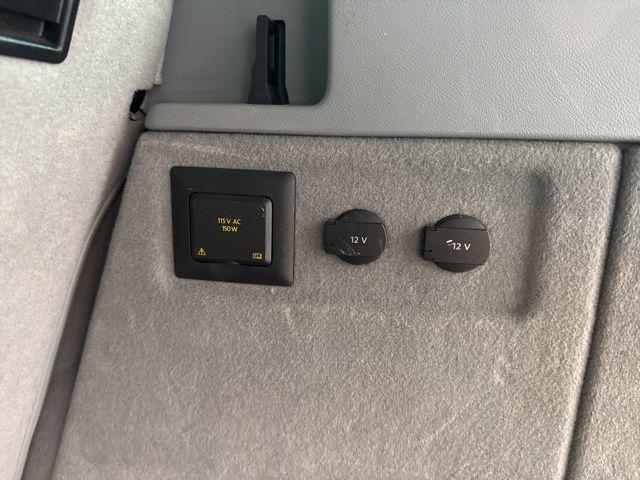 used 2006 Volkswagen Touareg car, priced at $6,000