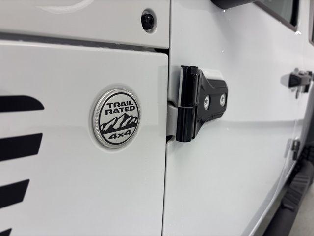 used 2020 Jeep Gladiator car, priced at $25,500