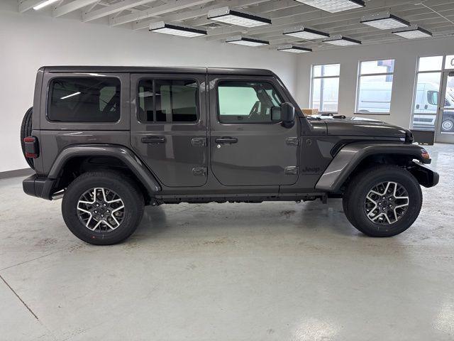 new 2025 Jeep Wrangler car, priced at $54,335