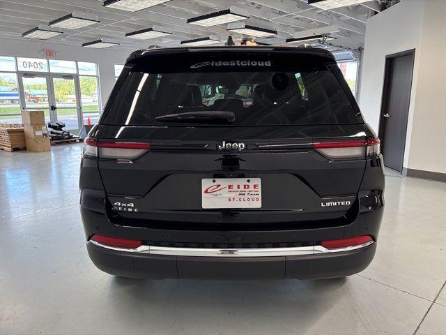 used 2023 Jeep Grand Cherokee car, priced at $34,500