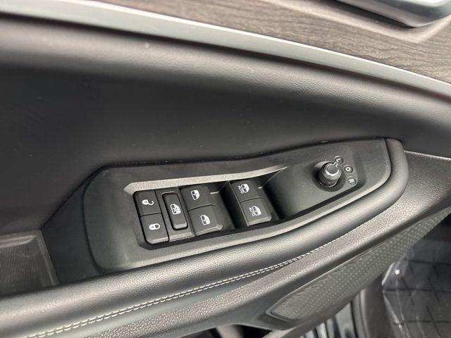 used 2023 Jeep Grand Cherokee car, priced at $34,500
