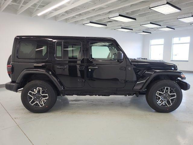 new 2025 Jeep Wrangler car, priced at $51,513