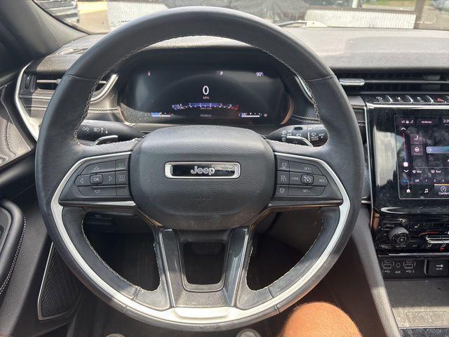 used 2022 Jeep Grand Cherokee car, priced at $30,000