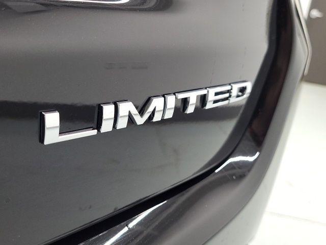 new 2025 Jeep Compass car, priced at $29,376