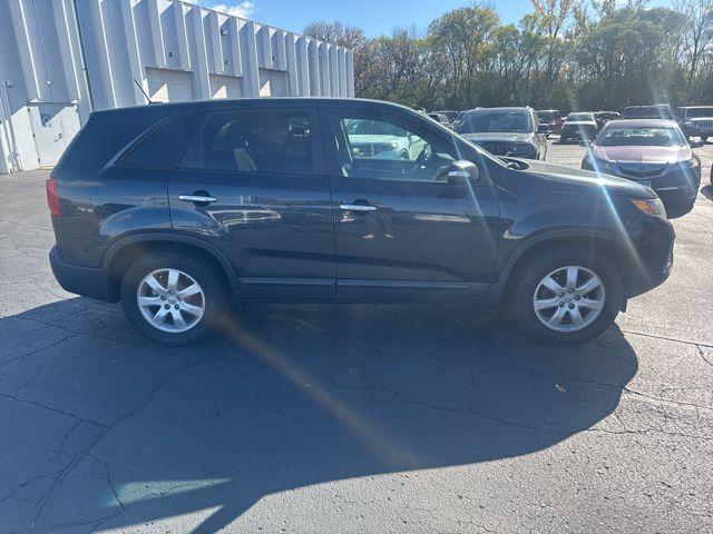 used 2012 Kia Sorento car, priced at $3,000