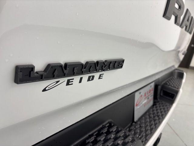 new 2025 Ram 1500 car, priced at $60,003